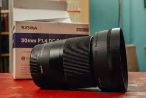 Test Review des Sigma 30mm F1,4 DN | Contemporary